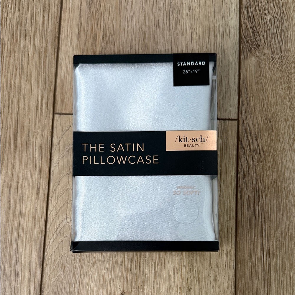 NIB! kit•sch Satin Pillowcase - standard - gray